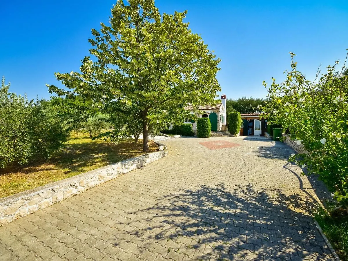 Holiday Home Sandra By Interhome Zadar